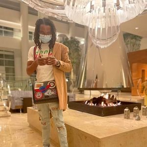 Meet your Posher, Robert